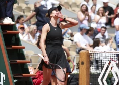 Ukrainiete Svitoļina atspēlē trīs mačbumbas pret favorīti Paolīni un iekļūst "French Open" ceturtdaļfinālā