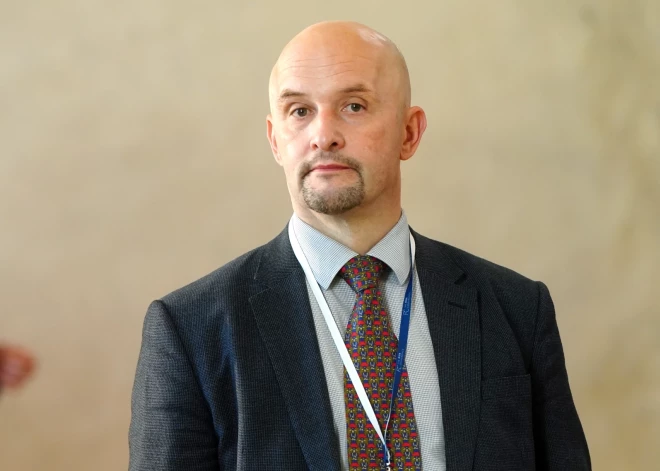 Sārts atklāj, kurš ir lielākais ieguvējs no sekmīgā Ukrainas uzbrukuma Krievijas lidlaukiem