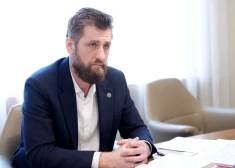 "Latvijas dzelzceļa" valdes priekšsēdētājs: "Mums bija tikai viens virziens kravu pārvadājumiem uz Latvijas ostām - no austrumiem, un dabā jau tukšums nepaliek!"