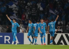 "Cruz Azul" futbolisti septīto reizi uzvar CONCACAF Čempionu kausā
