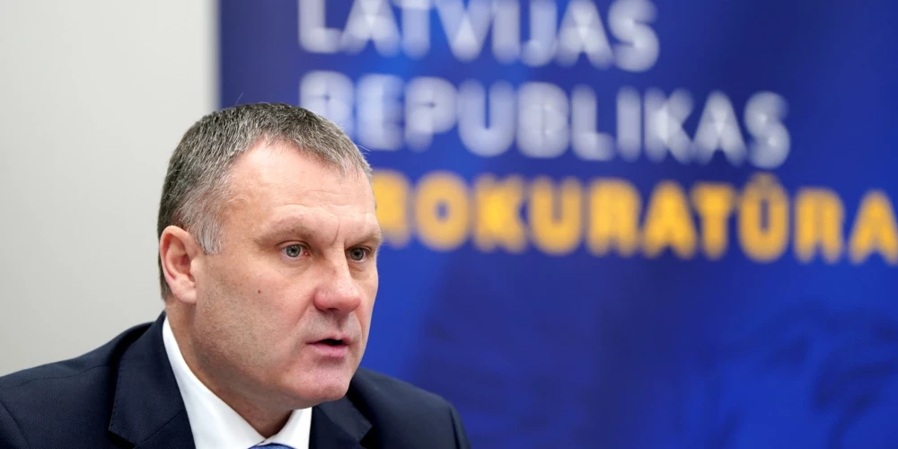 Veikt pārbaudi par Jura Stukāna iespējamiem likuma pārkāpumiem AT priekšsēdētājs rosināja pēc trauksmes cēlāja ziņojumu.