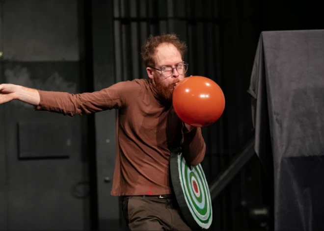 Ar pasaulē atzītā klaunādes meistara izrādi "GORS" atklāj vasaras sezonu