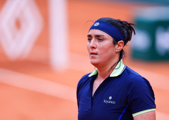 "Neticu, ka viņi tāpat izrīkotos arī ar savām meitām!" Āfrikas visu laiku labākā tenisiste asi kritizē "Roland Garros" centrālajā kortā notiekošo