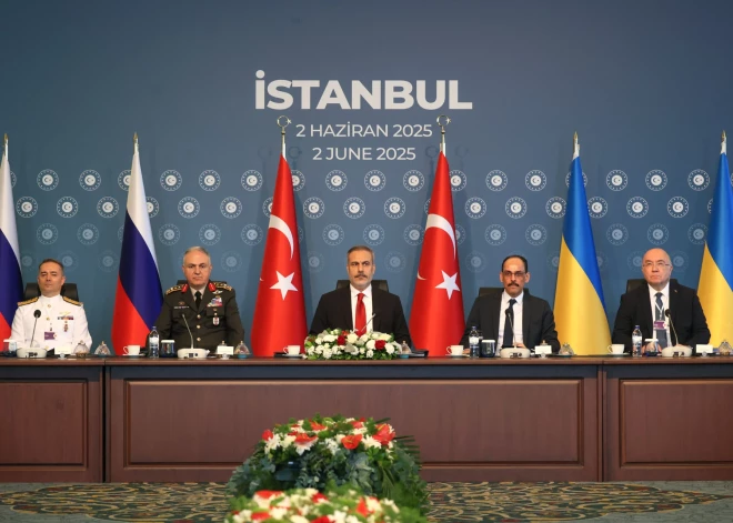 Ukraina sarunās ar Krieviju izvirzījusi trīs prasības