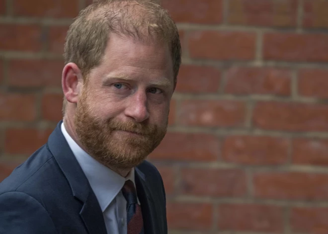 Princis Harijs ir tik vīlies par princeses Diānas māsu skarbo reakciju uz Meganu Mārklu