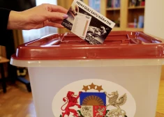Daļa iedzīvotāju izvēlas balsot jau šodien, lai brīvdienās varētu atpūsties