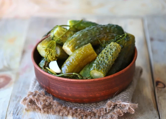 Домашние ферментированные огурцы - натурально, быстро, вкусно