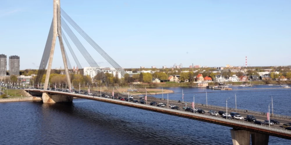 Atkārtoti izsludina konkursu par Vanšu tilta būvprojekta izstrādi un pārbūvi.