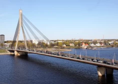 Konkursā atkārtoti meklē Vanšu tilta būvstrādniekus