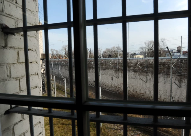 Vīrietim piespriež sešus gadus cietumā par karošanu Krievijas armijā un nelikumīgu iekļūšanu Latvijā