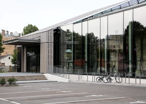 Sestdien, 7. jūnijā, kultūras telpa “Hanzas perons” aktīvo sezonu noslēgs ar pirmo koncertu cikla “Brīnumu laukums”.