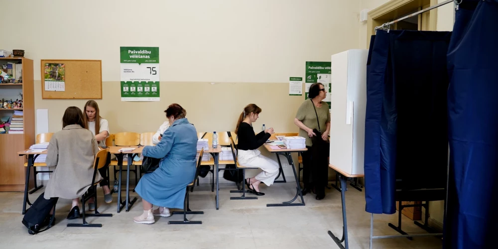 Divās iepriekšējās balsošanas dienās Latvijas pašvaldību vēlēšanās provizoriski nobalsojuši 3,51% jeb 48 346 balsstiesīgie, pavēstīja Centrālā vēlēšanu komisija.