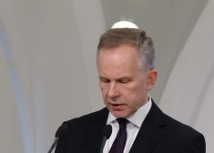 Bijušais Latvijas Bankas prezidents Rimšēvičs un uzņēmējs Tabors saņem nosacītu cietumsodu par mēģinājumiem panākt nepatiesu liecību sniegšanu