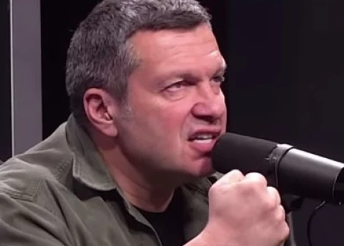Krievijas galvenais propagandists Vladimirs Solovjovs (ekrānuzņēmums no video)