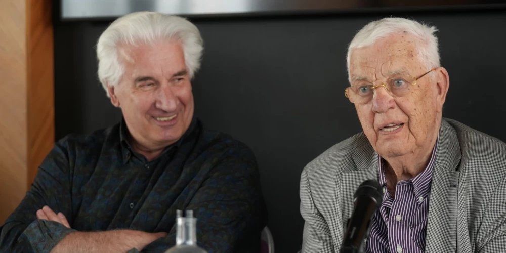 Festivāla "Rīgas Ritmi" mākslinieciskais vadītājs Māris Briežkalns un Maestro Raimonds Pauls piedalās festivāla "Rīgas Ritmi" preses konferencē viesnīcā "Radisson Blu Latvija".