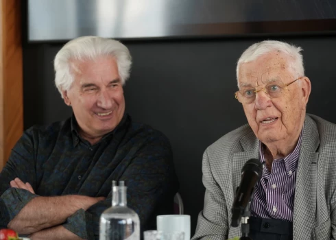 Festivāla "Rīgas Ritmi" mākslinieciskais vadītājs Māris Briežkalns un Maestro Raimonds Pauls piedalās festivāla "Rīgas Ritmi" preses konferencē viesnīcā "Radisson Blu Latvija".