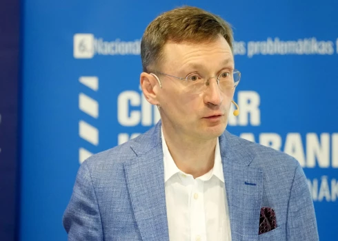 Lielākajai daļai politisko partiju nav stabils elektorāts, norāda sociologs Arnis Kaktiņš.