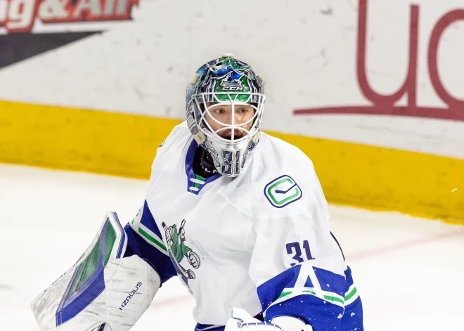 Artūrs Šilovs ar 27 atvairītiem metieniem pietuvojas iekļūšanai Kaldera kausa finālā