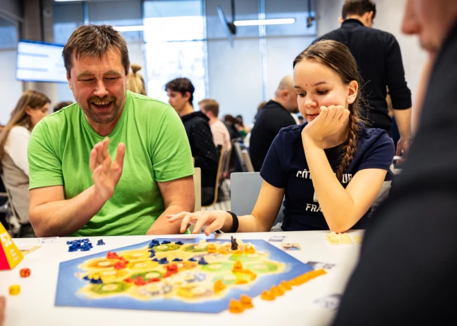 Rīgā mēģinās uzstādīt pasaules rekordu galda spēlē “CATAN”