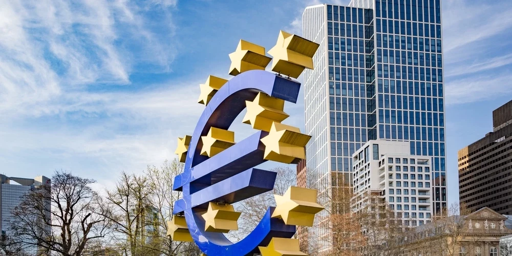 Eiropas Centrālā banka samazina procentu likmes.