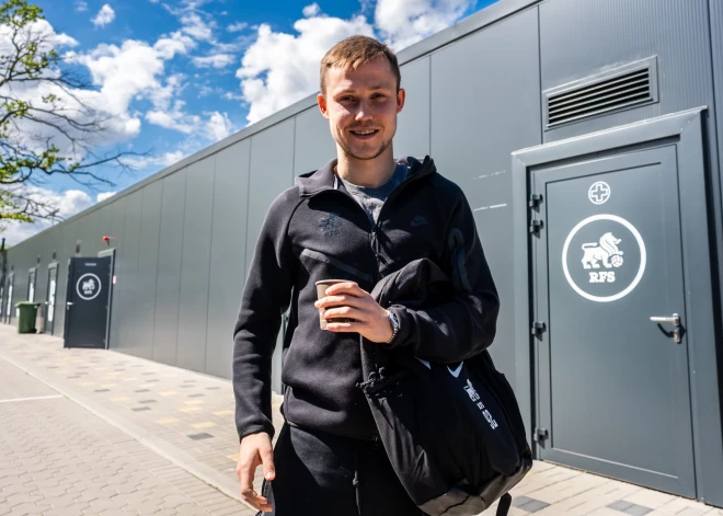 Latvijas labākais futbolists drīzumā kļūs par tēti dvīnītēm