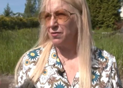 "Tas ir briesmīgi. Kāpēc vieniem ir baigās prioritātes, bet otri paliek par muļķiem?" - jautā tautā iemīļotā dziedātāja Olga Rajecka. 