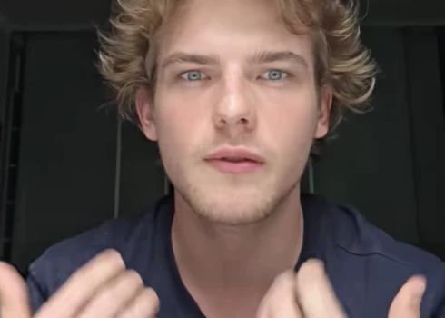 Influenceris Ralfs Kārkliņš aicina pašnāvību sludinātājus ar vārdiem nemētāties.