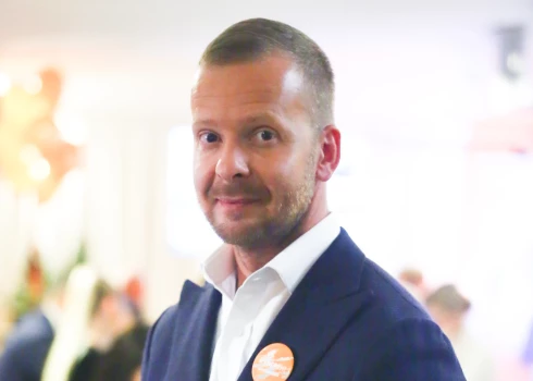 Aleksejs Rosļikovs ("Stabilitātei!")