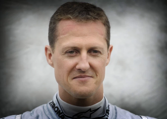 Skumīgi jaunumi par Šūmahera veselību, transpersonu iekļaušana un sieviešu apdalīšana tenisā