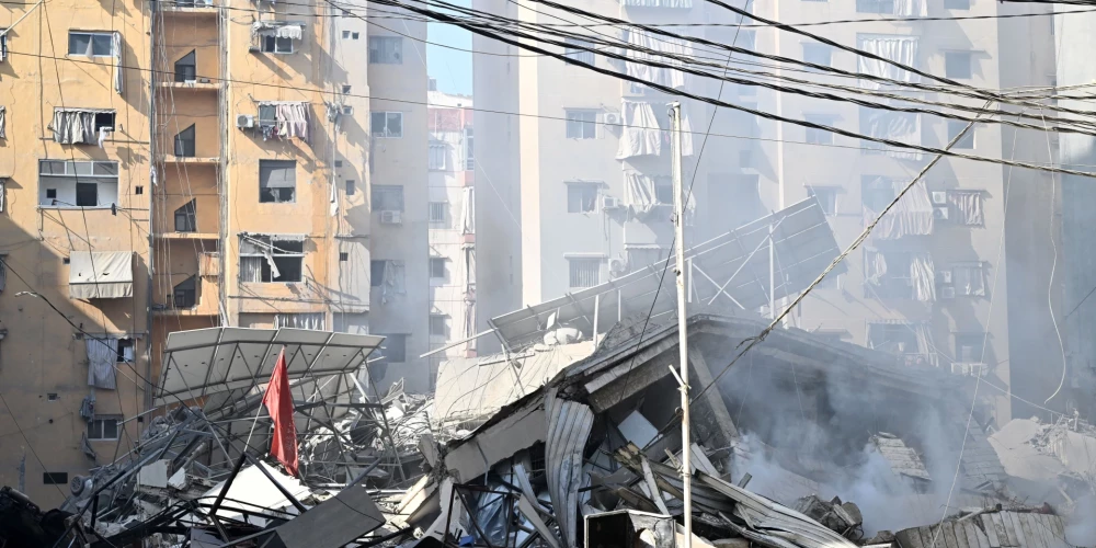 Izraēla turpina uzbrukt Beirūtai.