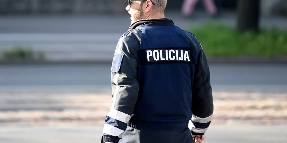 Valsts policija sestdien ir saņēmusi informāciju par iespējamiem pārkāpumiem, kas tiek uzreiz pārbaudīta, un daļā gadījumu nav apstiprinājusies.