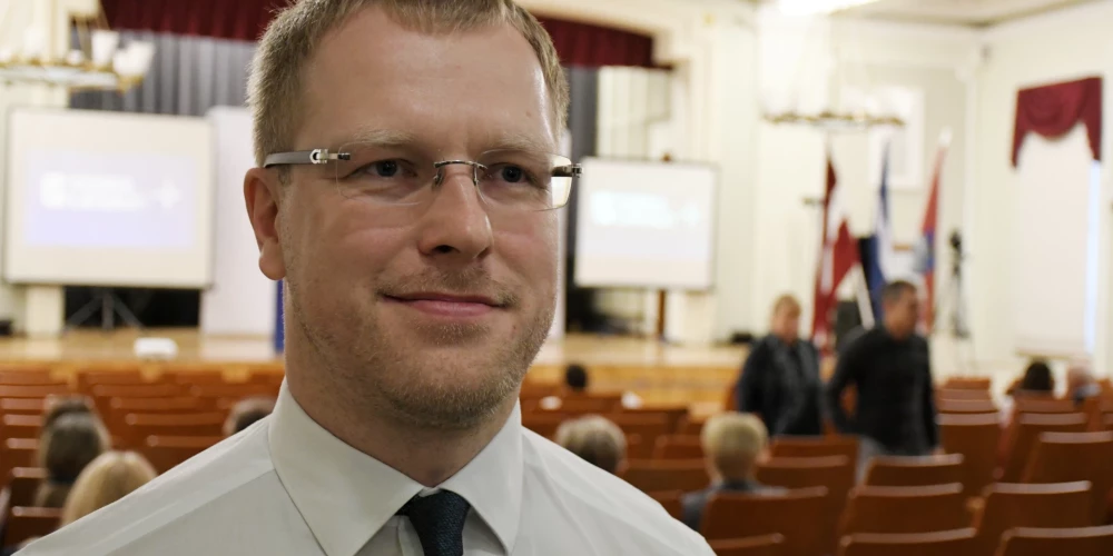 Andrejs Elksniņš