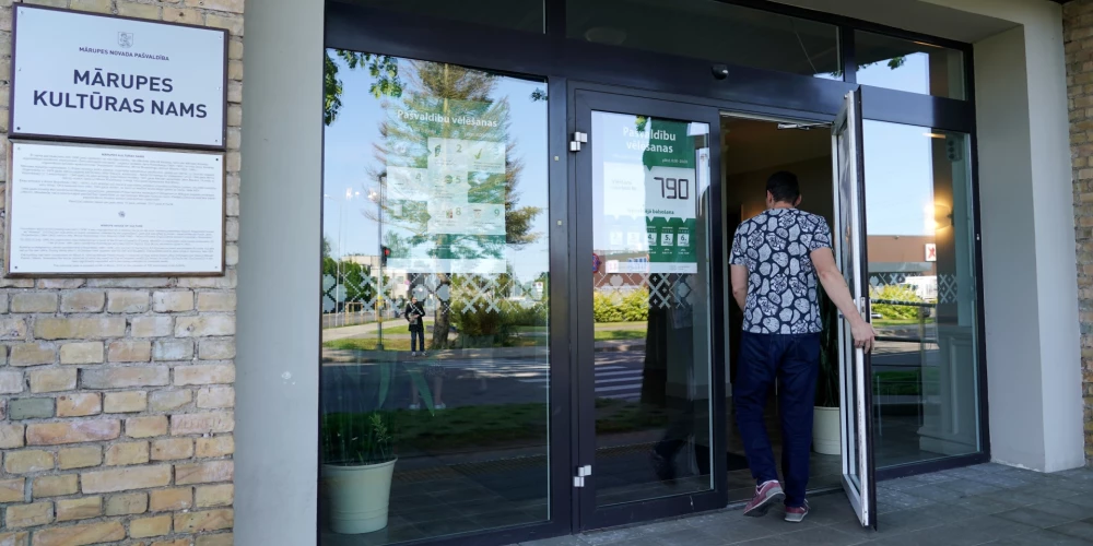 Pašvaldību vēlēšanas 790. vēlēšanu iecirknī Mārupes kultūras namā.