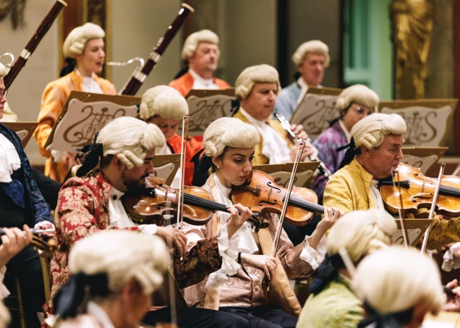 Decembrī Rīgā uzstāsies Vīnes Mocarta orķestris