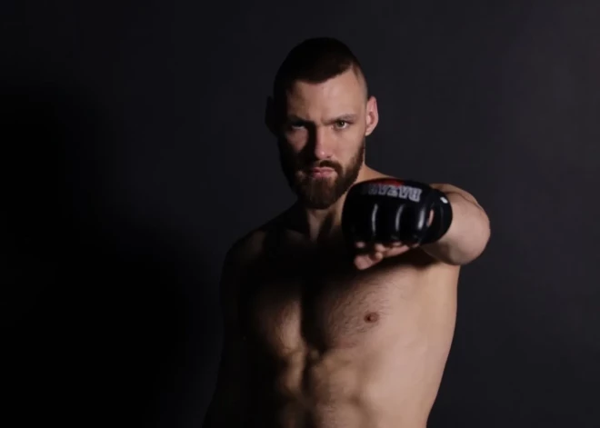 Latvijas bokseris Milans Volkovs zaudē cīņā par WBO "Global" čempiona jostu