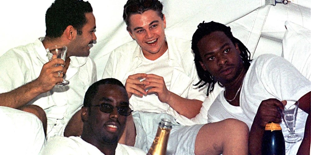 Arī aktieris Leonardo Dikaprio bija biežs viesis Diddy ballītēs.