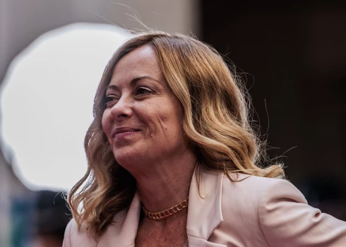 Premjerministres Džordžas Meloni vadītā labējā valdība aicināja savus atbalstītājus tautas nobalsošanā nepiedalīties
