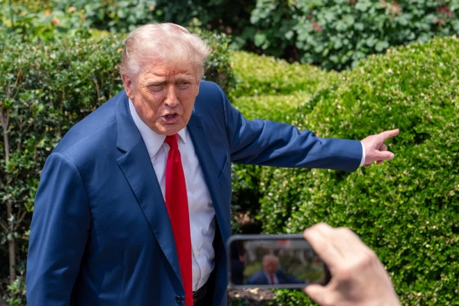 Дональд Трамп дал совет Грете Тунберг.