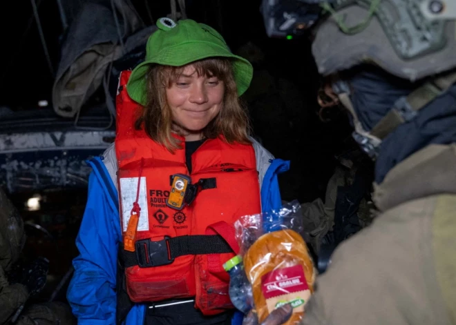 "Она странный человек": Трамп посоветовал Грете Тунберг пройти курсы по управлению гневом