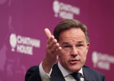 Marks Rute brīdina britus: “Labāk sāciet mācīties krievu valodu”