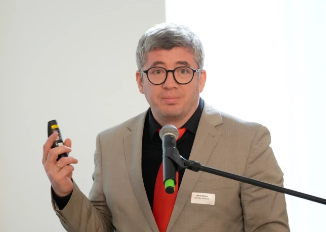 Boriss Kņigins apstiprināts par Rīgas Austrumu slimnīcas padomes pagaidu locekli