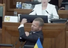 Saeimas komisija nevērtēs deputātu iesniegumus par Rosļikova izteikumiem un rupjajiem žestiem