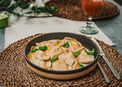 Mājās gatavots ravioli. Publicitātes foto