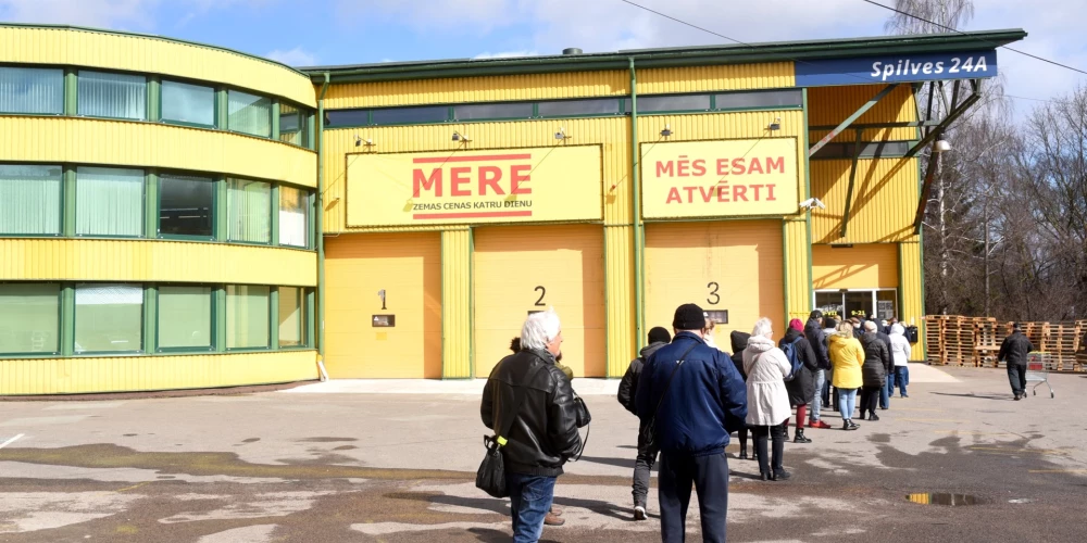 Магазины сети Mere начали работу в Латвии в марте 2021 года.