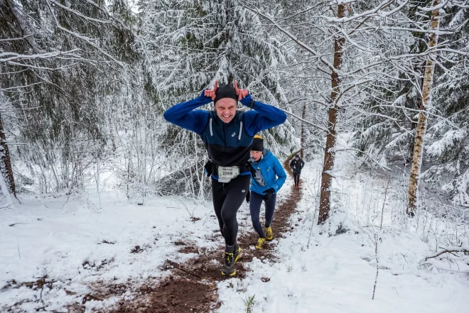 Ziema vai vasara – Mārtiņš skrien.
