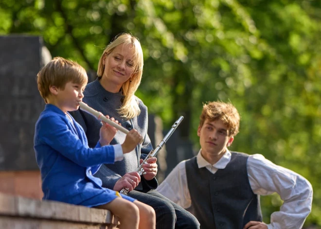 Martas Seleckas dēls korī ir otrais bass