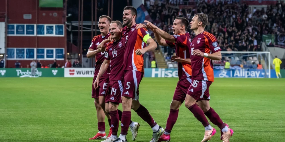 Latvijas futbola izlases kontā pašlaik viena uzvaraa un viens zaudējums un neizšķirti nospēlēts mačs.