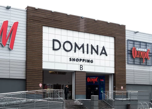 Aizvadītajā naktī tirdzniecības centrā "Domina Shopping" Rīgā izcēlies ugunsgrēks.