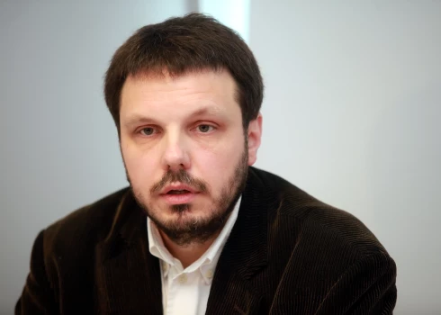 Dr.sc.pol. Jānis Ikstens izsakās par aizvadītajām vēlēšanām, to rezultātiem un misēkļiem.
