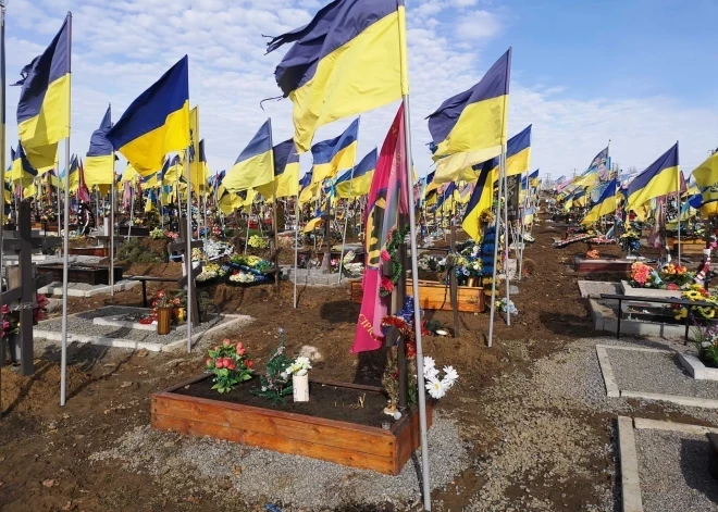 Krievija Ukrainai atdevusi 1212 karā kritušo karavīru mirstīgās atliekas